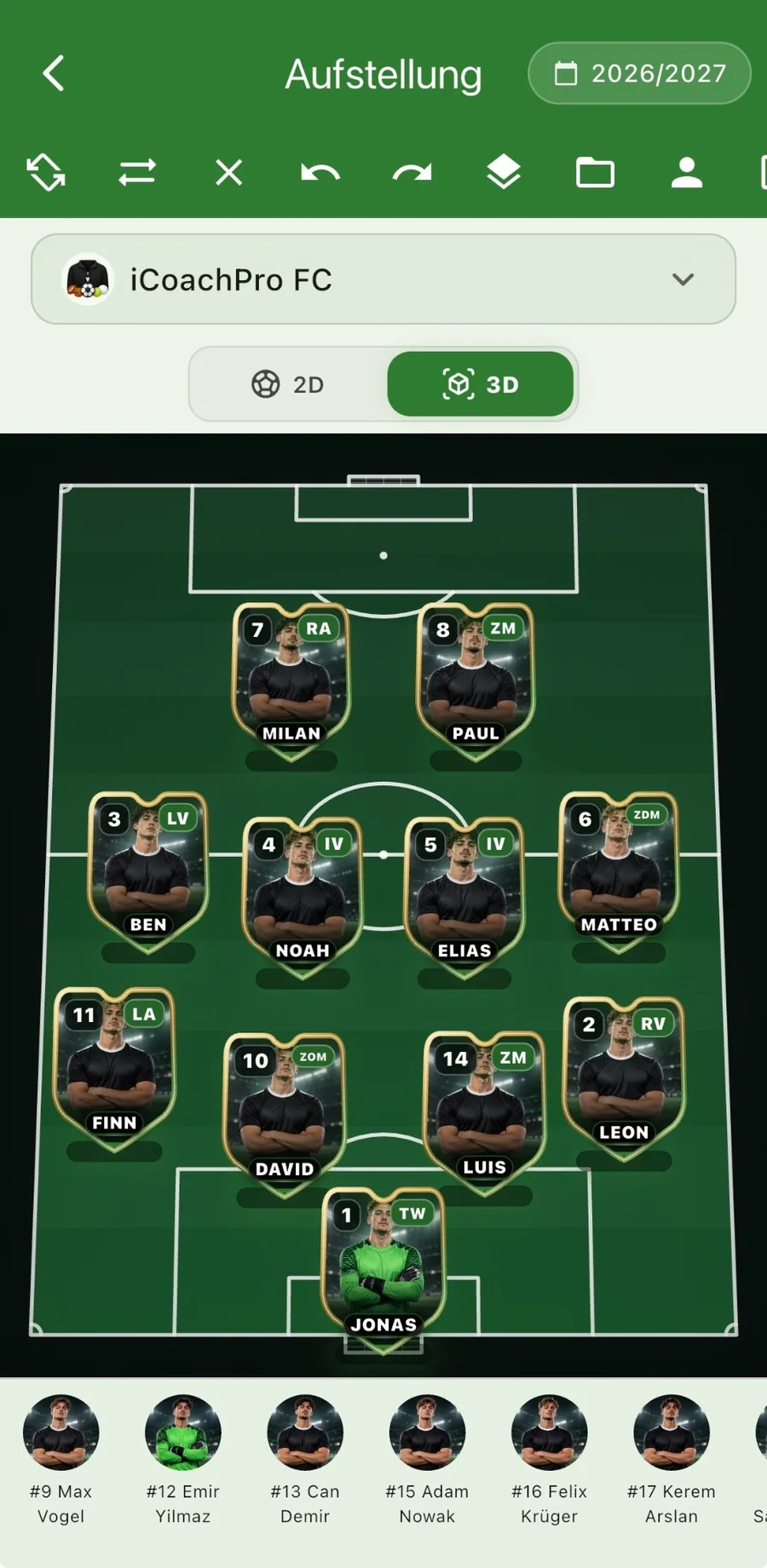 iCoachPro 3D lineup featuring illustrated player cards.